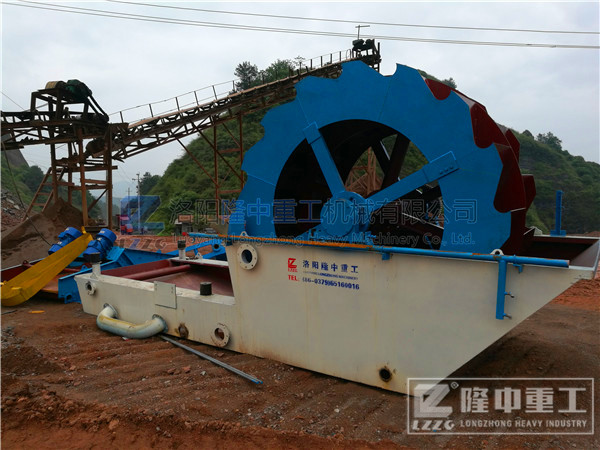 維護輪斗洗砂機應該做哪些方面的工作？